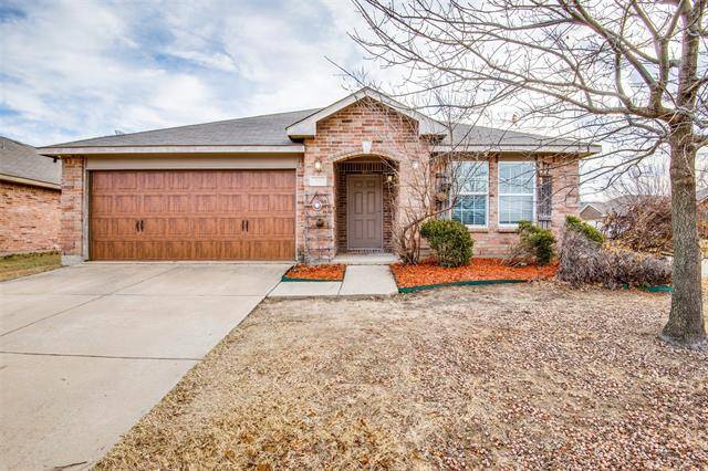 700 Swan Drive, Aubrey, TX 76227