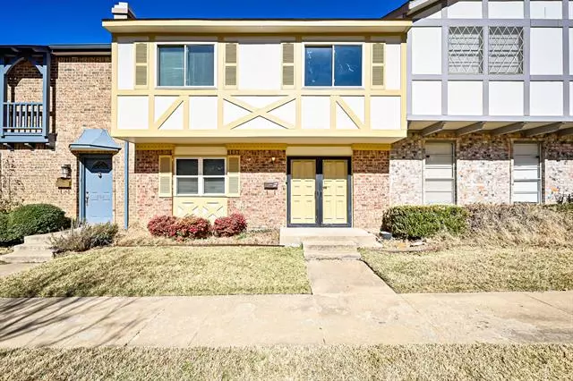 Arlington, TX 76013,290 Westview Terrace