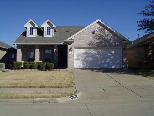 2025 Haylee Drive, Fort Worth, TX 76131