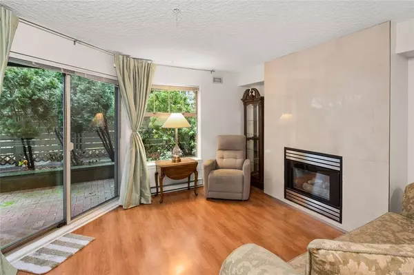 Victoria, BC V8V 3N5,935 Johnson St #108