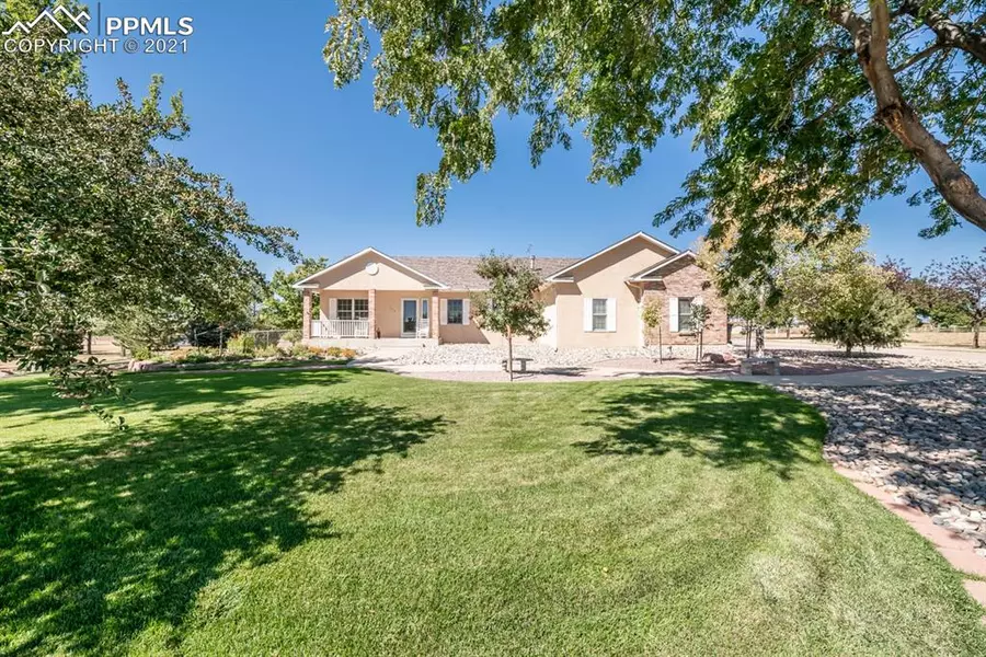 1259 S Scarsboro DR, Pueblo West, CO 81007