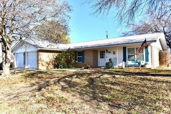 111 Bruce Street, Brady, TX 76825