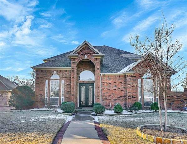 4704 Greenway Court, North Richland Hills, TX 76180