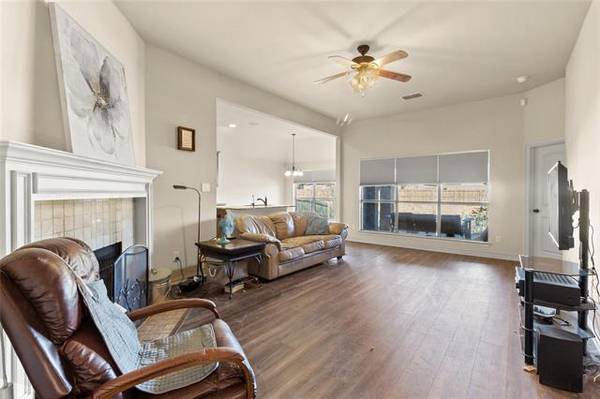 218 Windmill Drive, Justin, TX 76247