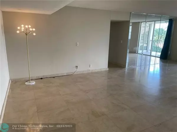 1890 S Ocean Dr  #408, Hallandale Beach, FL 33009