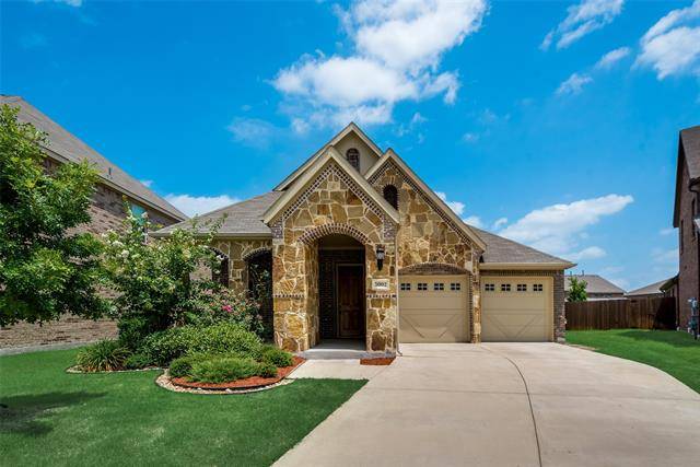 5902 Lucerne Drive, Rowlett, TX 75089