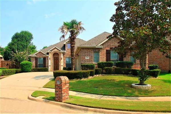 206 Mead Drive, Hickory Creek, TX 75065