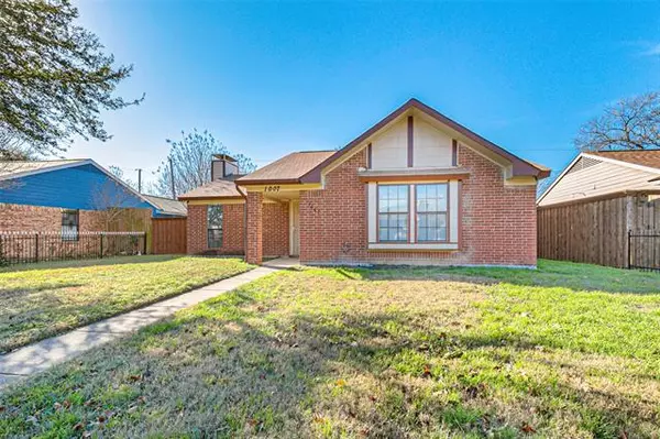 1007 Burlywood Drive, Dallas, TX 75217