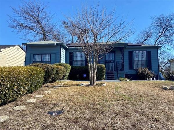 3106 S Marsalis Avenue, Dallas, TX 75216