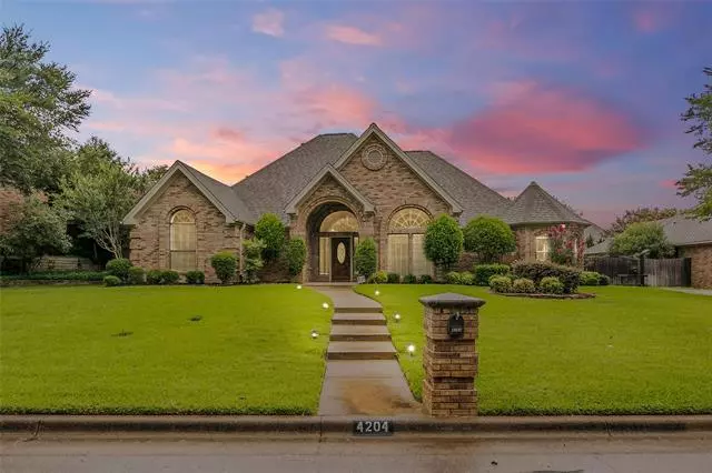 Colleyville, TX 76034,4204 Green Meadow Street E