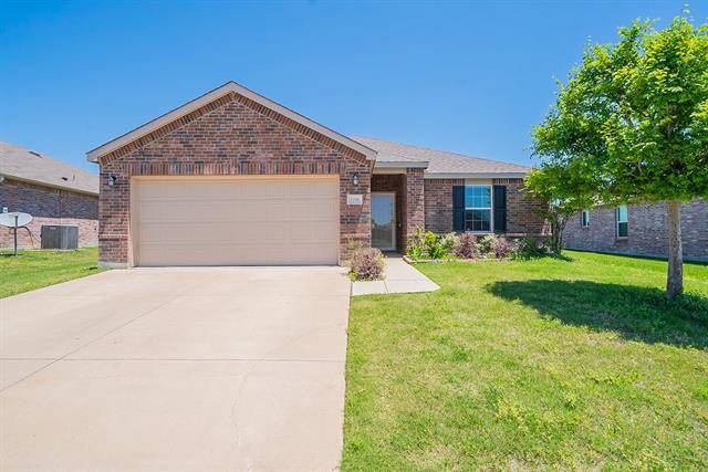 1268 Boxwood Lane, Burleson, TX 76028