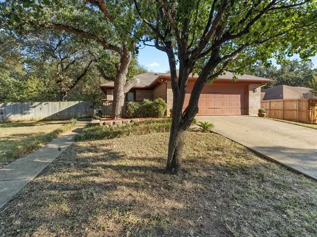 Burleson, TX 76028,110 NE Timber Ridge Drive