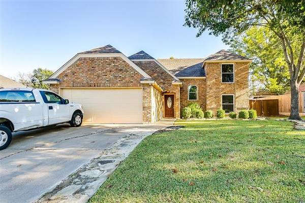 120 NE McAlister Road, Burleson, TX 76028