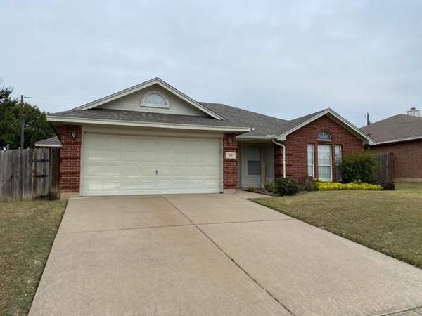 505 Arbor Lane, Burleson, TX 76028