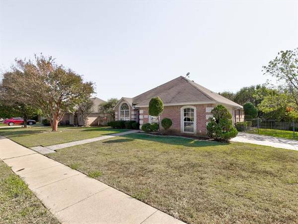 Burleson, TX 76028,536 Meadowcrest Drive