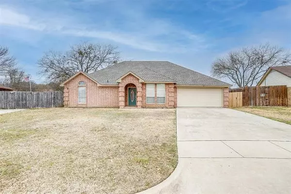 Burleson, TX 76028,817 NW James Circle