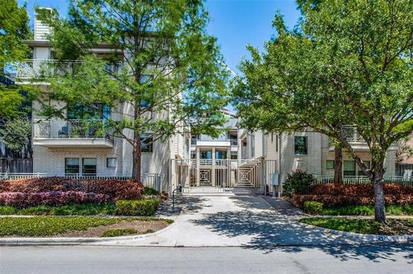 3926 Holland Avenue #107, Dallas, TX 75219