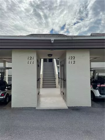 Fort Myers, FL 33907,5790 Trailwinds DR #121