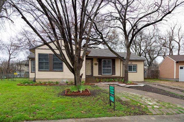 918 Ralph Street, Grand Prairie, TX 75051