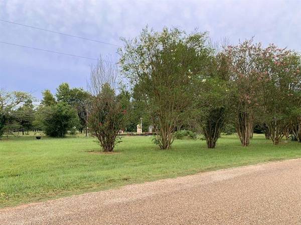 270 County Road 1350, Mount Pleasant, TX 75455