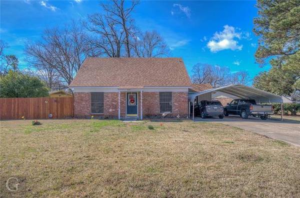 523 Lynbrook Boulevard, Shreveport, LA 71106