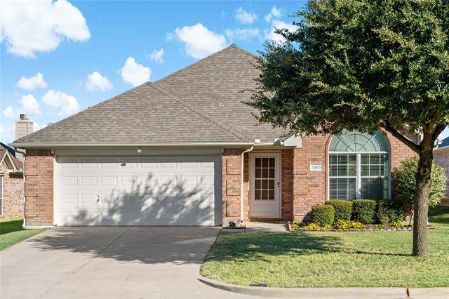 1065 Liberty Circle, Hurst, TX 76053