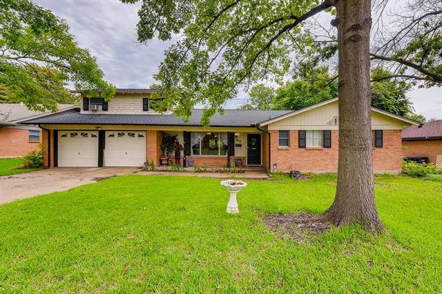 3424 Wren Avenue, Fort Worth, TX 76133