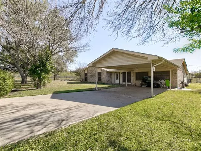 3313 Brett Jackson Drive, Crowley, TX 76036