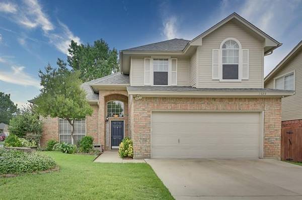 1925 Robin Lane, Flower Mound, TX 75028