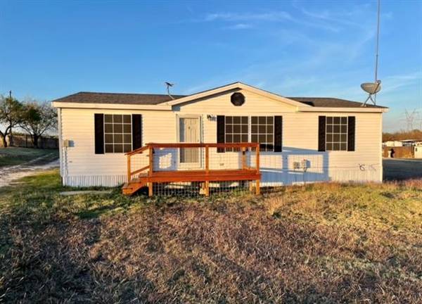 3424 County Road 913,  Joshua,  TX 76058