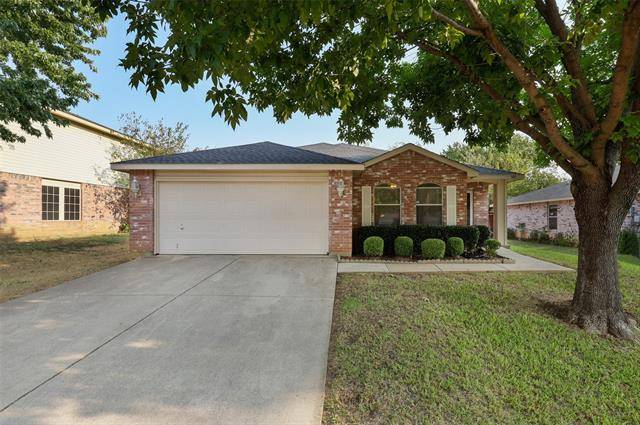 909 Anvil Creek Drive, Arlington, TX 76001