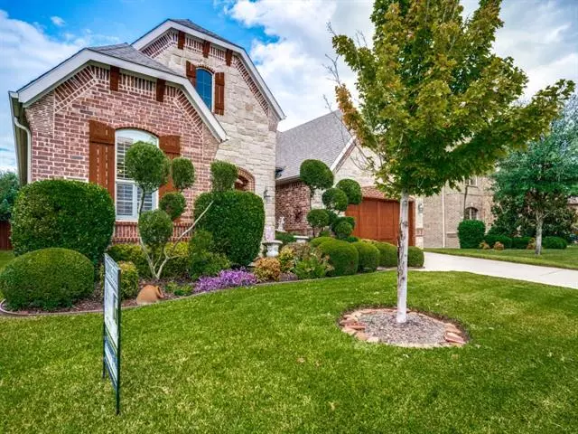 406 Running Bear Court, Euless, TX 76039