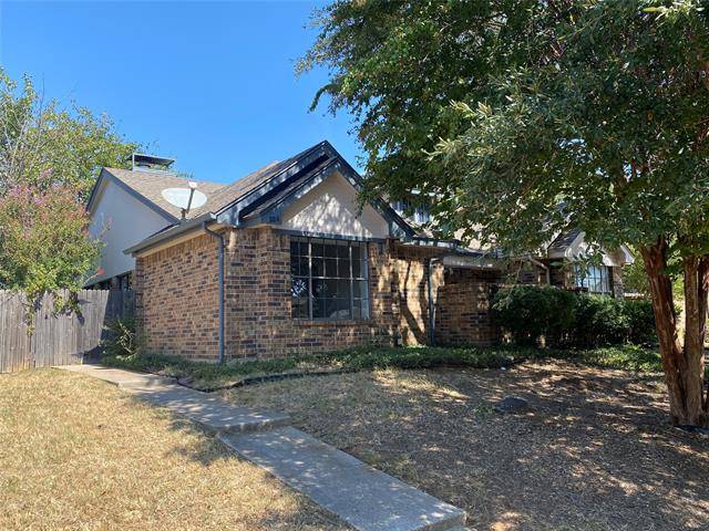 704 Essex Place, Euless, TX 76039