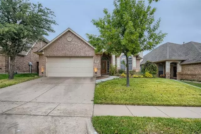 207 Park Haven Boulevard, Euless, TX 76039