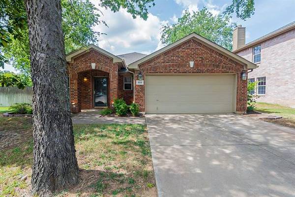 503 Erica Lane, Euless, TX 76039