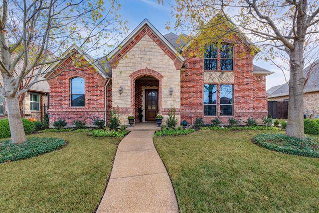 8100 Oak Knoll Drive, North Richland Hills, TX 76182