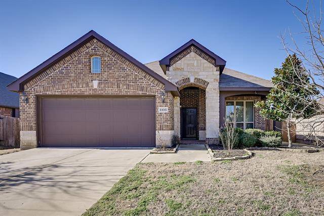 1108 Longhorn Drive, Aubrey, TX 76227