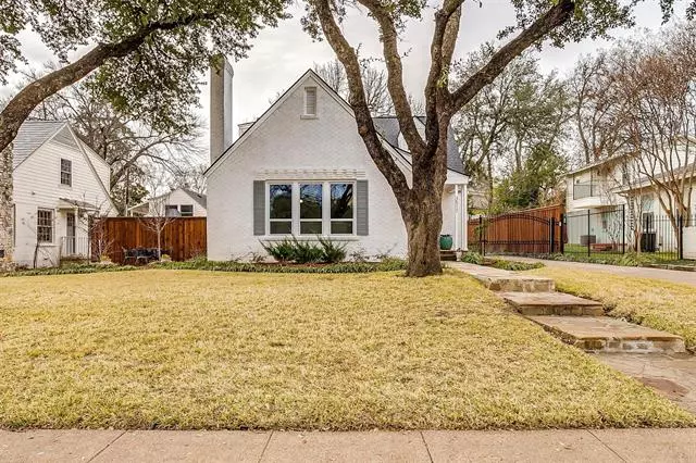 Fort Worth, TX 76107,3517 Dorothy Lane S