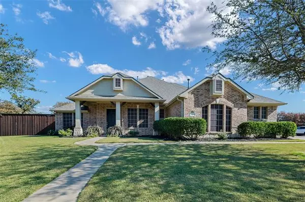 1106 Sand Jack Drive, Corinth, TX 76208