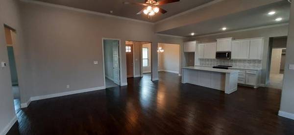 Weatherford, TX 76088,1009 Spring Ranch Drive