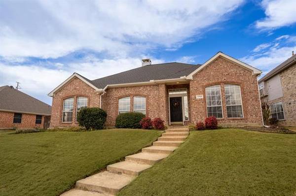 1706 Summerwind Court, Lewisville, TX 75077