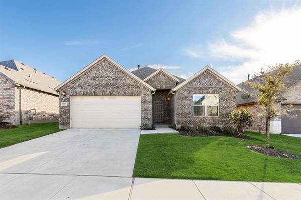 935 Azure Lane, Celina, TX 75009