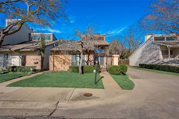 9231 Chimney Sweep Lane, Dallas, TX 75243