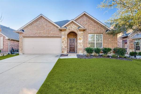 912 Lake Worth Trail, Little Elm, TX 75068