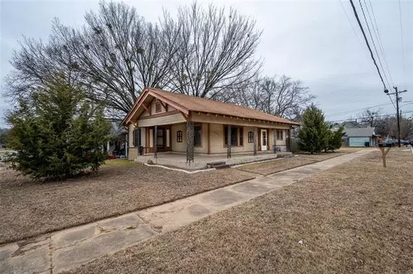 Denison, TX 75020,1115 S Rusk Street