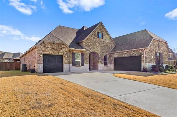 319 Nakoma Drive, Rockwall, TX 75087