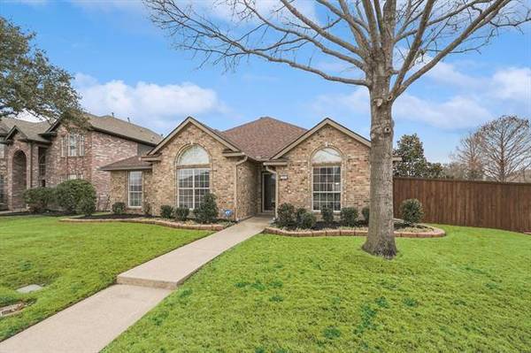 1701 Summerwind Circle, Lewisville, TX 75077