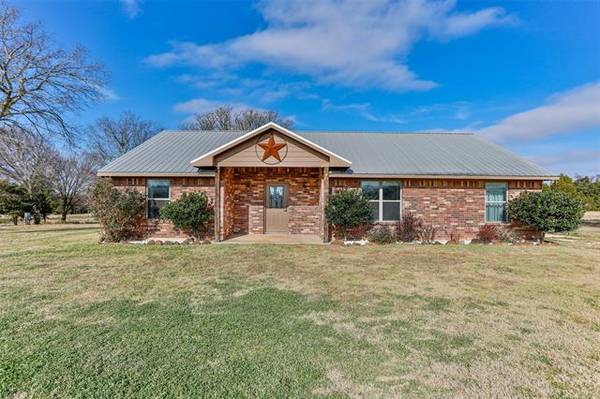 13099 E US Highway 82, Whitesboro, TX 76273