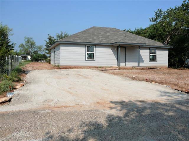 6006 Collins Court, Granbury, TX 76048