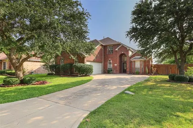 8002 Wexford Lane, Rowlett, TX 75089